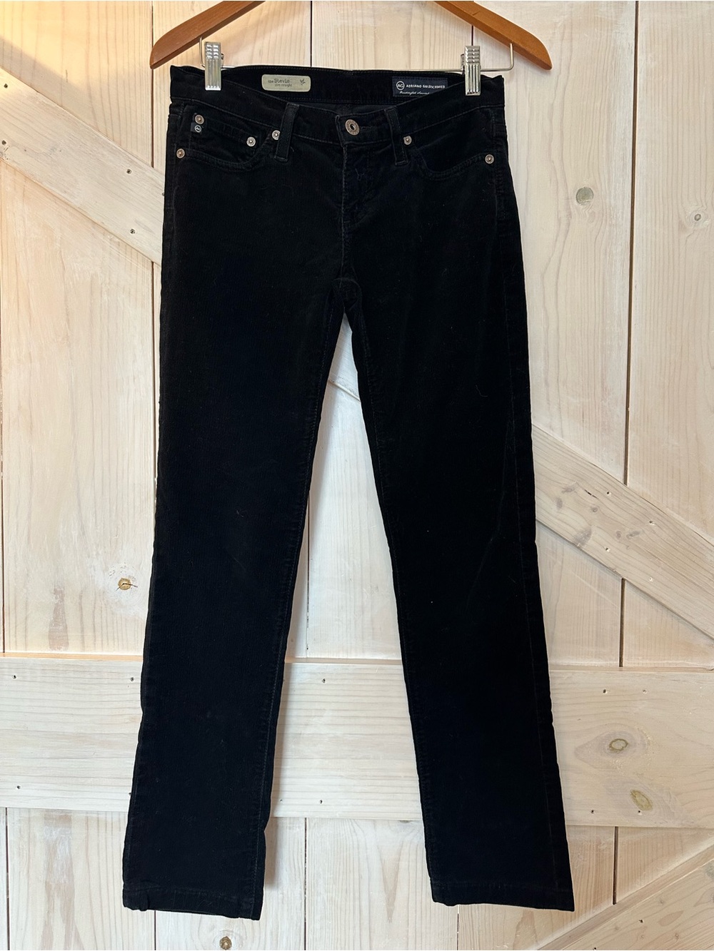 The Stevie Slim Straight Women’s black Corduroy pants 25R AG Adriano Goldschmied